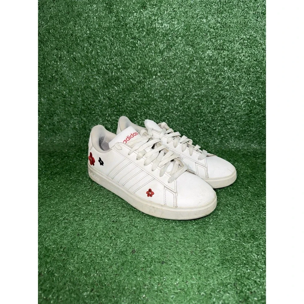 Adidas Womens Size 6.5 Grand Court 2.0 White Floral Flower Casual Shoes Sneakers